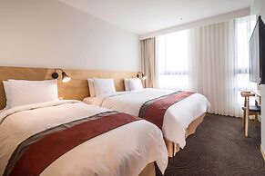 Green World NanGang Hotel