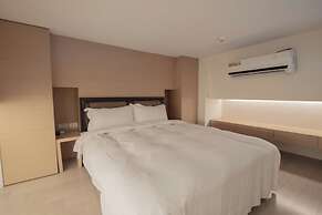 Duoai Hot Spring Hotel