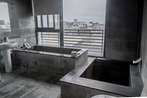 Duoai Hot Spring Hotel