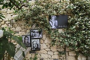 Afet Hanım Konağı Alaçatı