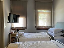 Teos Lodge Pansiyon & Restaurant