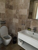 Teos Lodge Pansiyon & Restaurant