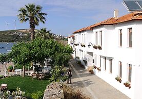 Teos Lodge Pansiyon & Restaurant