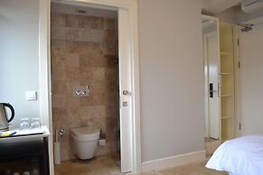 Teos Lodge Pansiyon & Restaurant