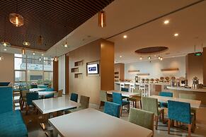 Holiday Inn Express Luoyang Yichuan by IHG