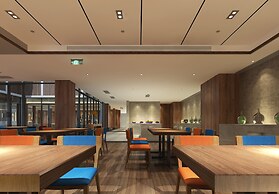 Holiday Inn Express - Zhejiang Qianxia Lake by IHG