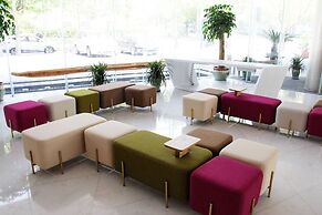 Holiday Inn Express Shanghai Songjiang Fangta by IHG