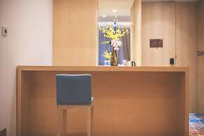 Holiday Inn Express Shanghai Songjiang Fangta by IHG