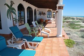 Casa de los Perros by Kivoya