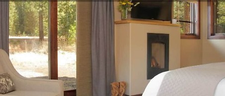 Highlands Ranch Resort