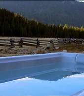 Highlands Ranch Resort