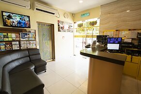 Expo Hotel