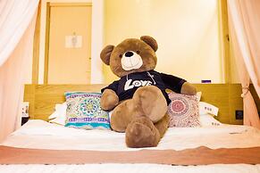 Ancient Street No.5 Youth Chic Hotel