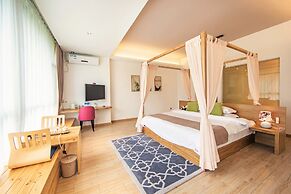 Ancient Street No.5 Youth Chic Hotel