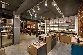 Ancient Street No.5 Youth Chic Hotel