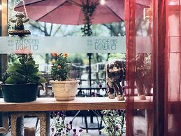 Ancient Street No.5 Youth Chic Hotel