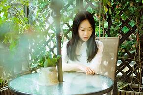 Ancient Street No.5 Youth Chic Hotel