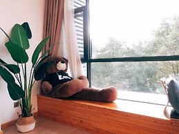 Ancient Street No.5 Youth Chic Hotel