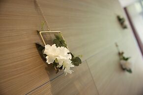 Ancient Street No.5 Youth Chic Hotel