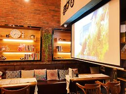 Ancient Street No.5 Youth Chic Hotel