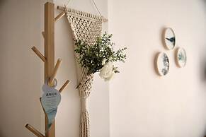 Ancient Street No.5 Youth Chic Hotel