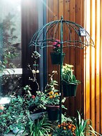 Ancient Street No.5 Youth Chic Hotel