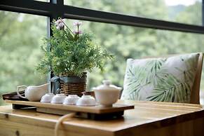 Ancient Street No.5 Youth Chic Hotel