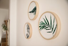 Ancient Street No.5 Youth Chic Hotel