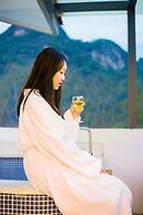 Ancient Street No.5 Youth Chic Hotel