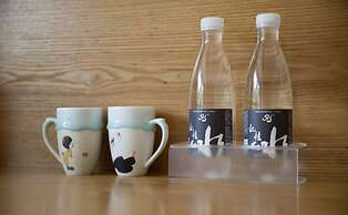 Ancient Street No.5 Youth Chic Hotel