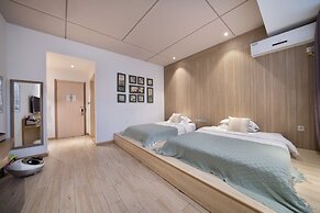 Ancient Street No.5 Youth Chic Hotel