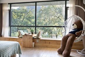 Ancient Street No.5 Youth Chic Hotel