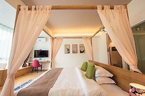 Ancient Street No.5 Youth Chic Hotel