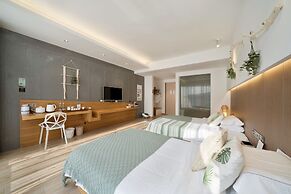 Ancient Street No.5 Youth Chic Hotel