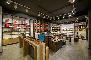 Ancient Street No.5 Youth Chic Hotel