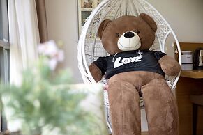 Ancient Street No.5 Youth Chic Hotel