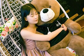 Ancient Street No.5 Youth Chic Hotel