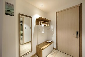 Ancient Street No.5 Youth Chic Hotel