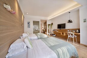 Ancient Street No.5 Youth Chic Hotel