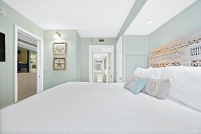 SunDestin Beach Resort by Panhandle Getaways