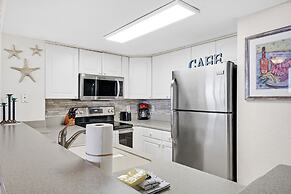 SunDestin Beach Resort by Panhandle Getaways