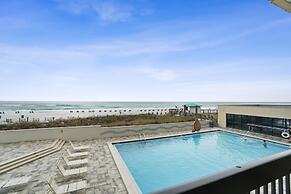 SunDestin Beach Resort by Panhandle Getaways