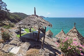 Paree Hut Resort Koh Sichang