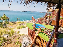 Paree Hut Resort Koh Sichang