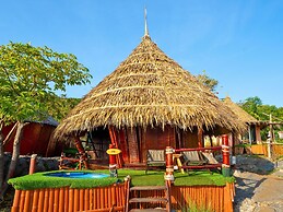 Paree Hut Resort Koh Sichang