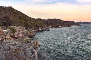 Paree Hut Resort Koh Sichang
