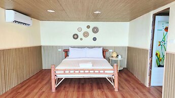 Paree Hut Resort Koh Sichang
