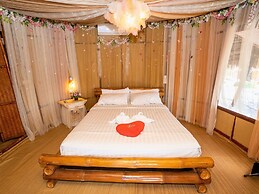 Paree Hut Resort Koh Sichang