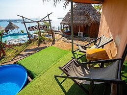 Paree Hut Resort Koh Sichang