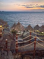 Paree Hut Resort Koh Sichang
